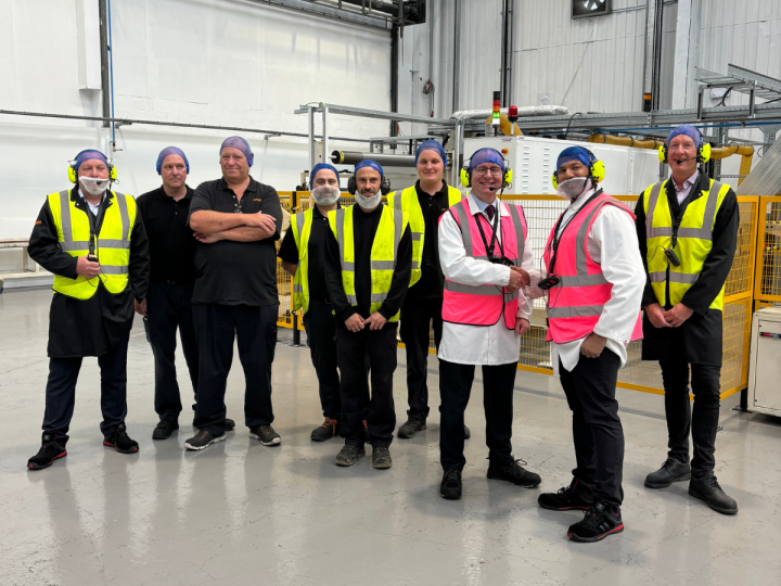 Andrew Cooper MP opens Coveris’ new VSP manufacturing facility